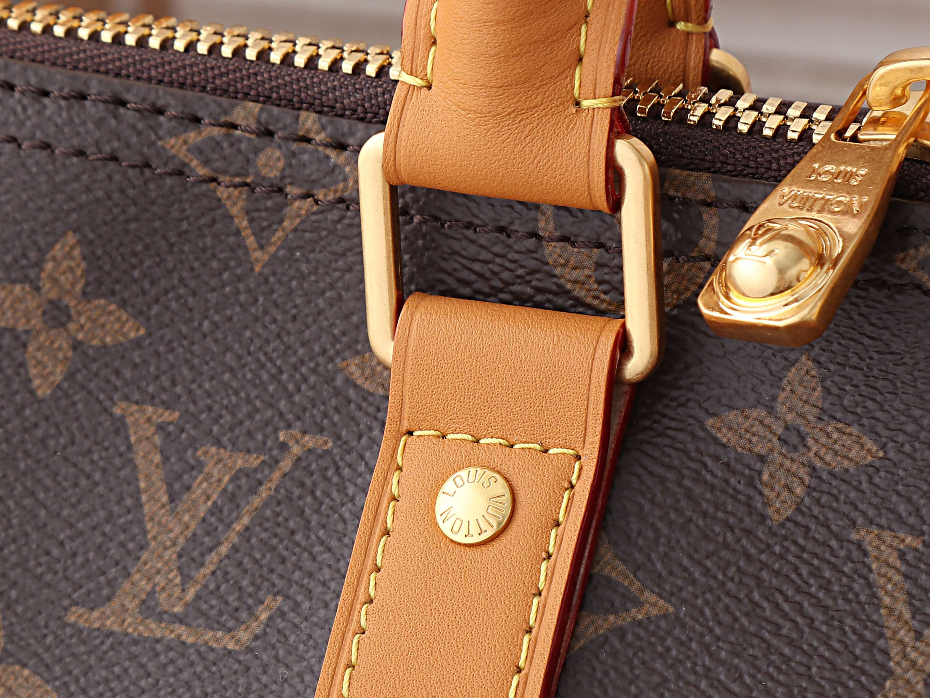 LV Keepall Shoulder Strap 35 M2A210 34x21x16cm