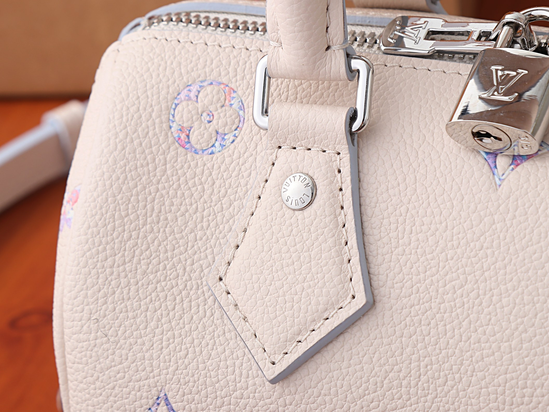 LV Speedy Bandoulière 20 M2A099 20.5x13.5x12cm