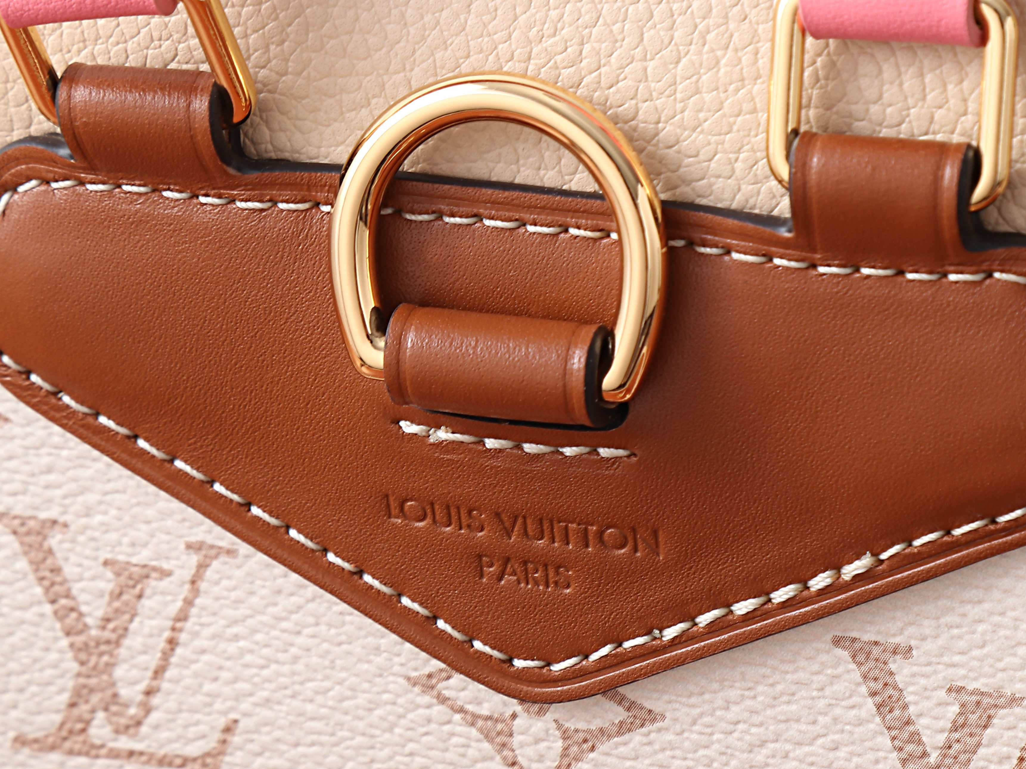 LV Montsouris Mini M2A079 24x25x12cm