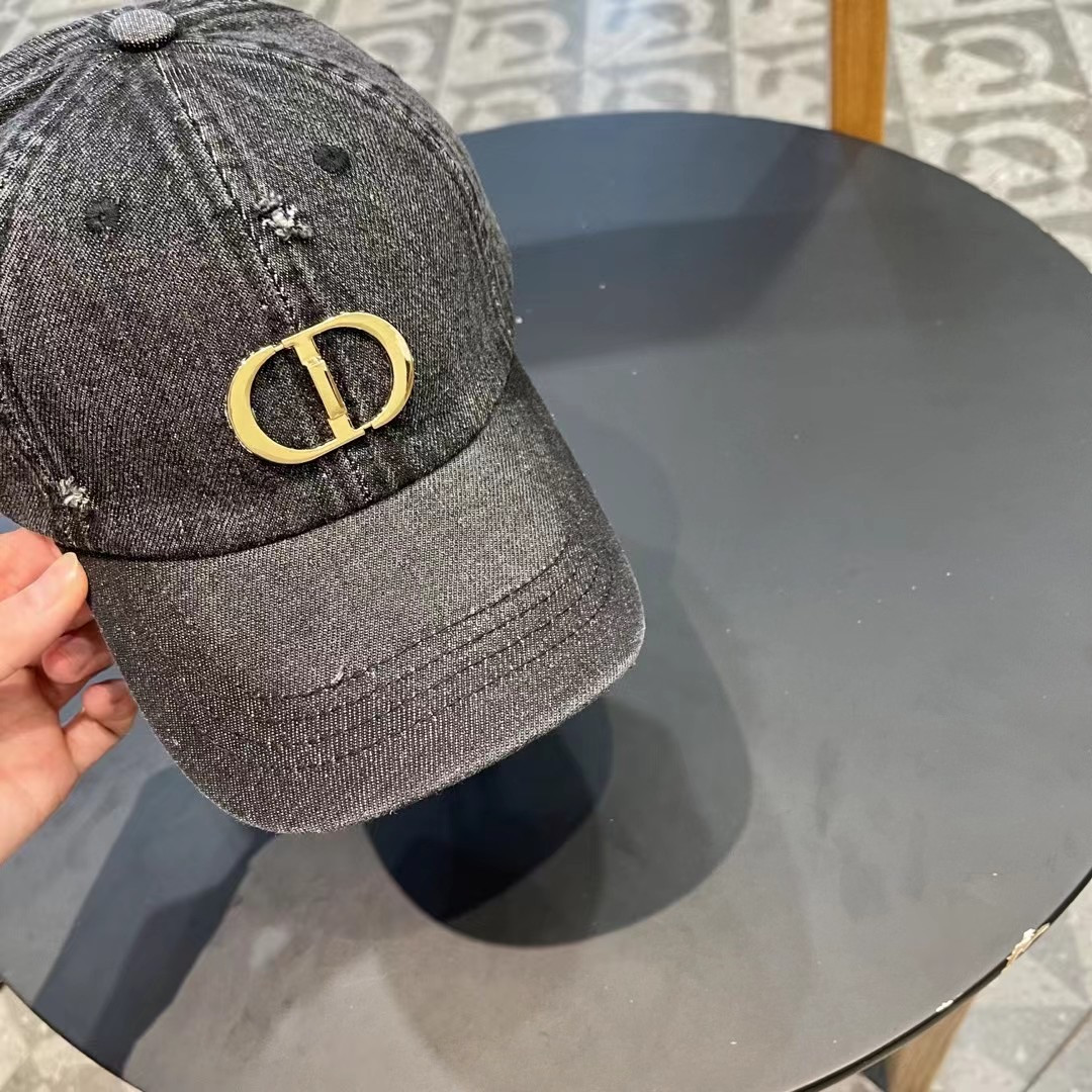 D*or baseball cap 57cm head circumference