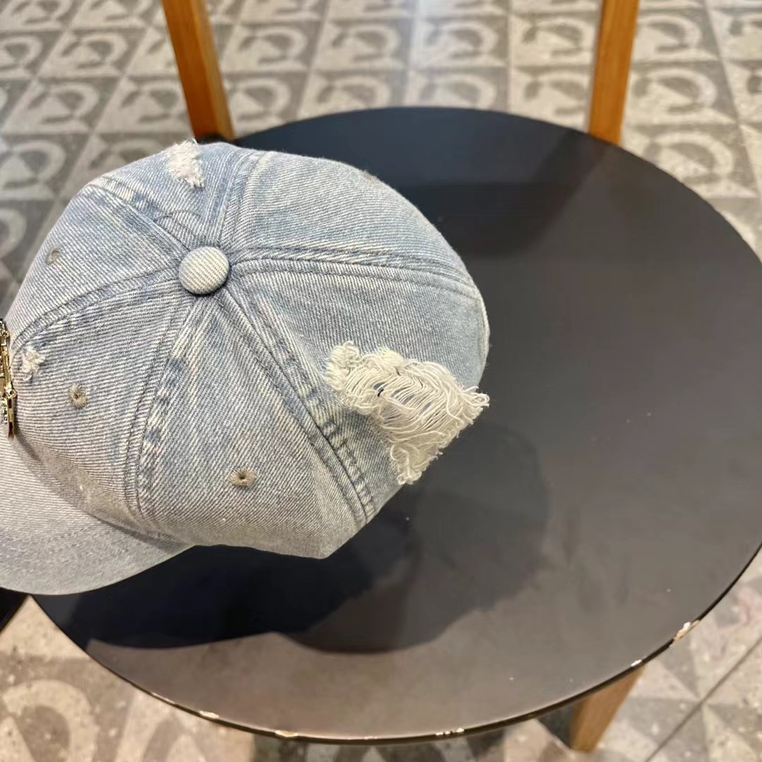D*or baseball cap 57cm head circumference