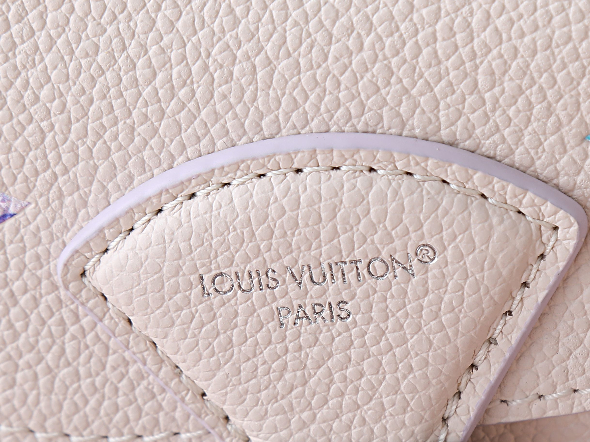 LV Backup Backpack M2A375 20x22x14cm