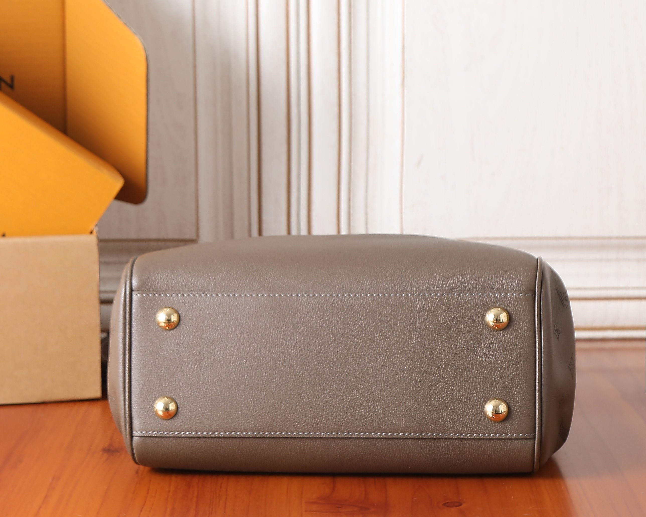LV Vendome PM M27040 28.5x22x14.5cm