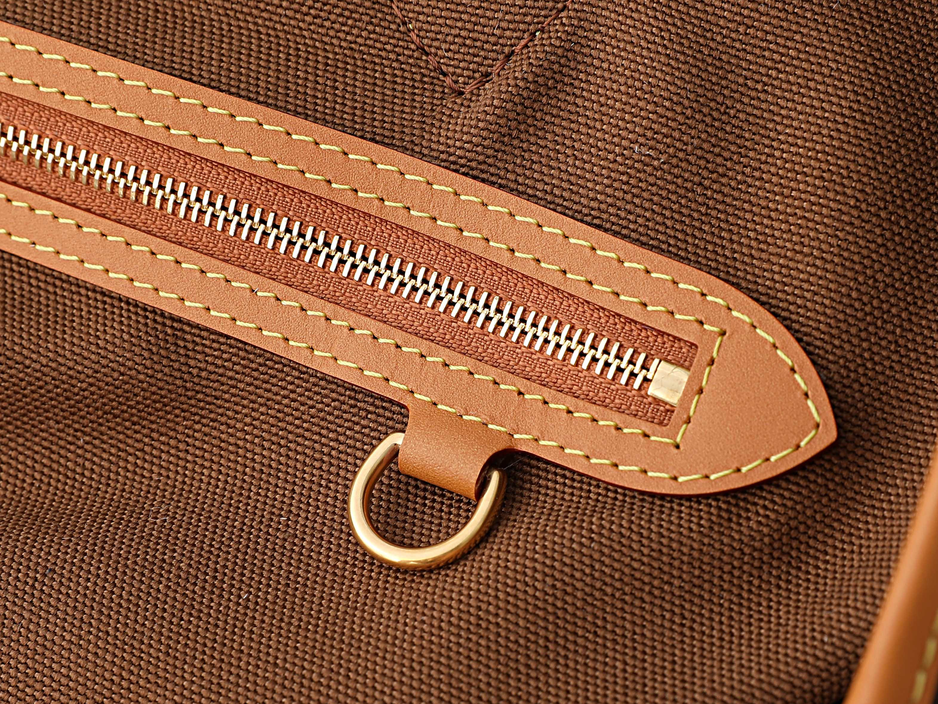 LV Nevereverfull Cargo M2A617 38x60x28cm