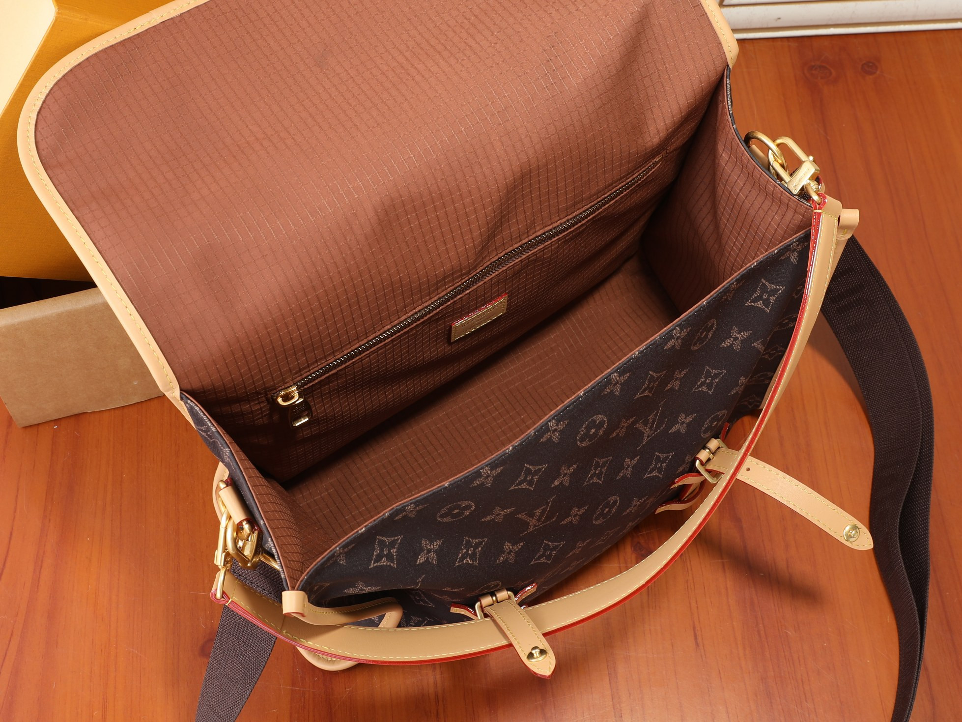 lv jet lag bag mm l0*is V*t0n silk tech m2a425 34.5x26x13cm