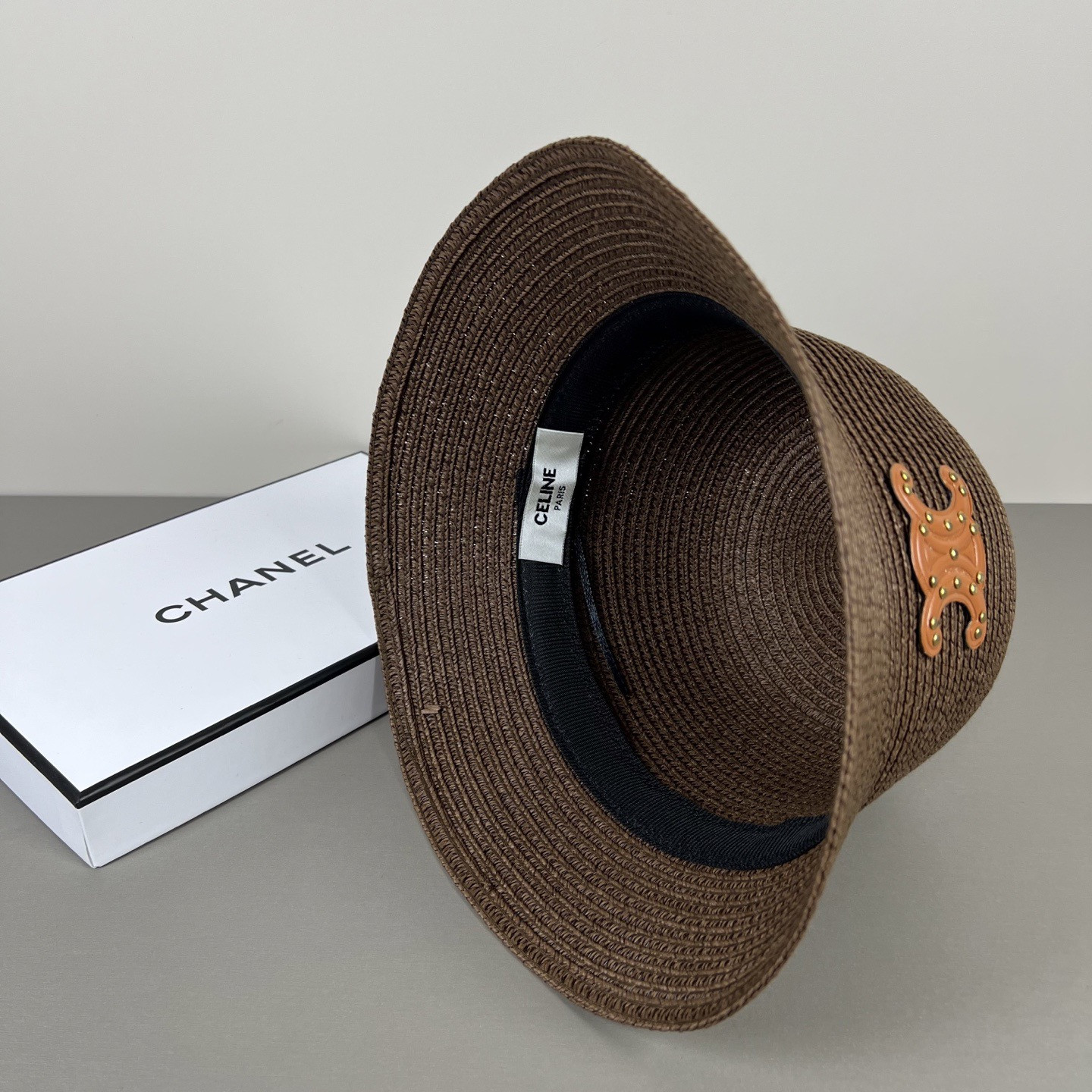 Ce**e straw hat